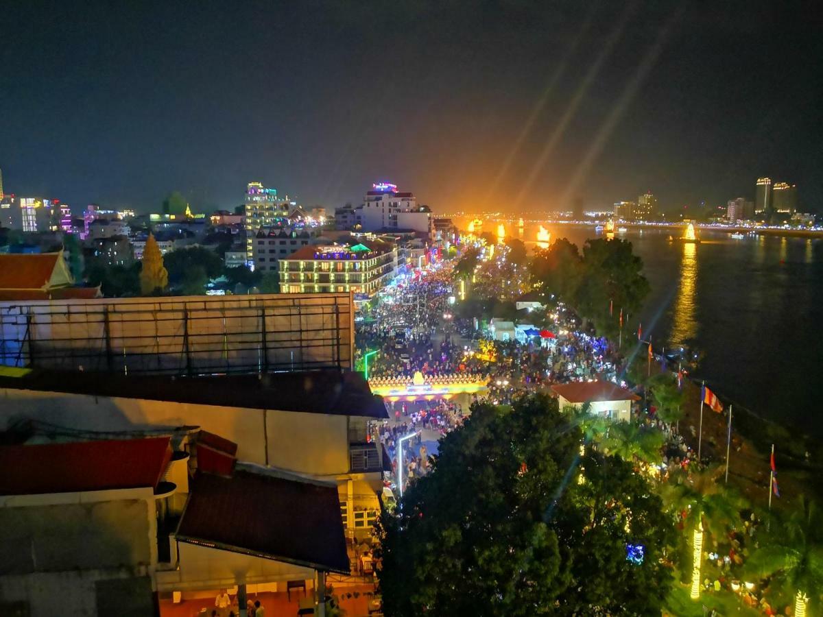 4 Rivers Hotel Phnom Penh Exterior foto